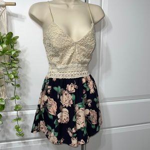 A’GAGI Floral/Lace Romper